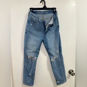 AMERICAN EAGLE MOM JEANS, EXCELLENT CONDITION